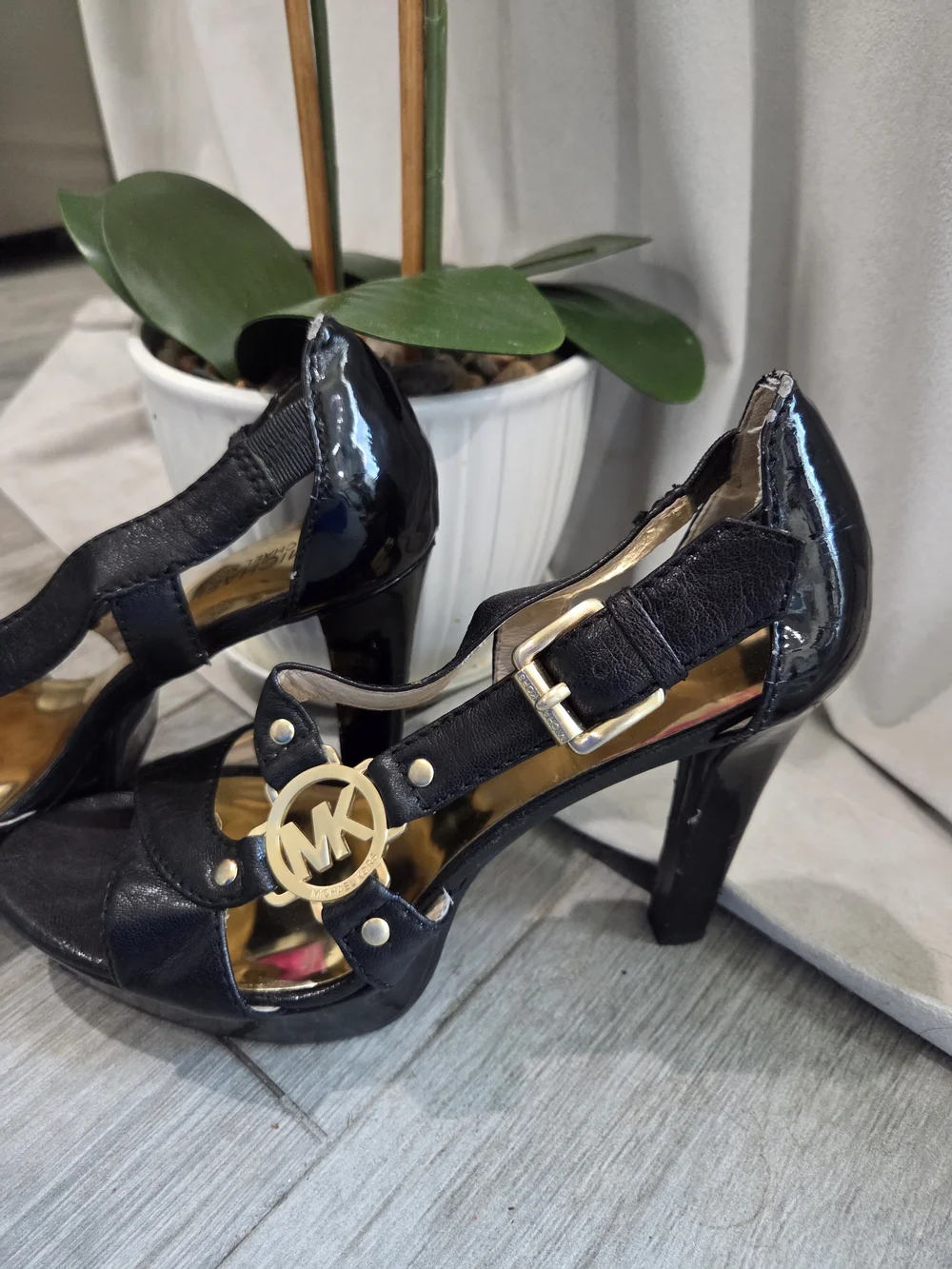Michael Kors Black Leather T-Strap Platform Heels with Gold Logo
